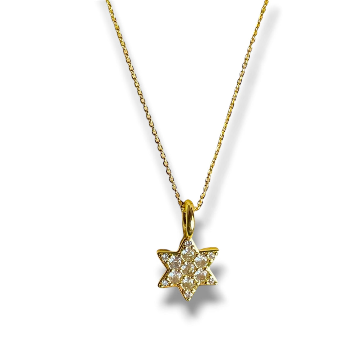 Cadena con dije de estrella