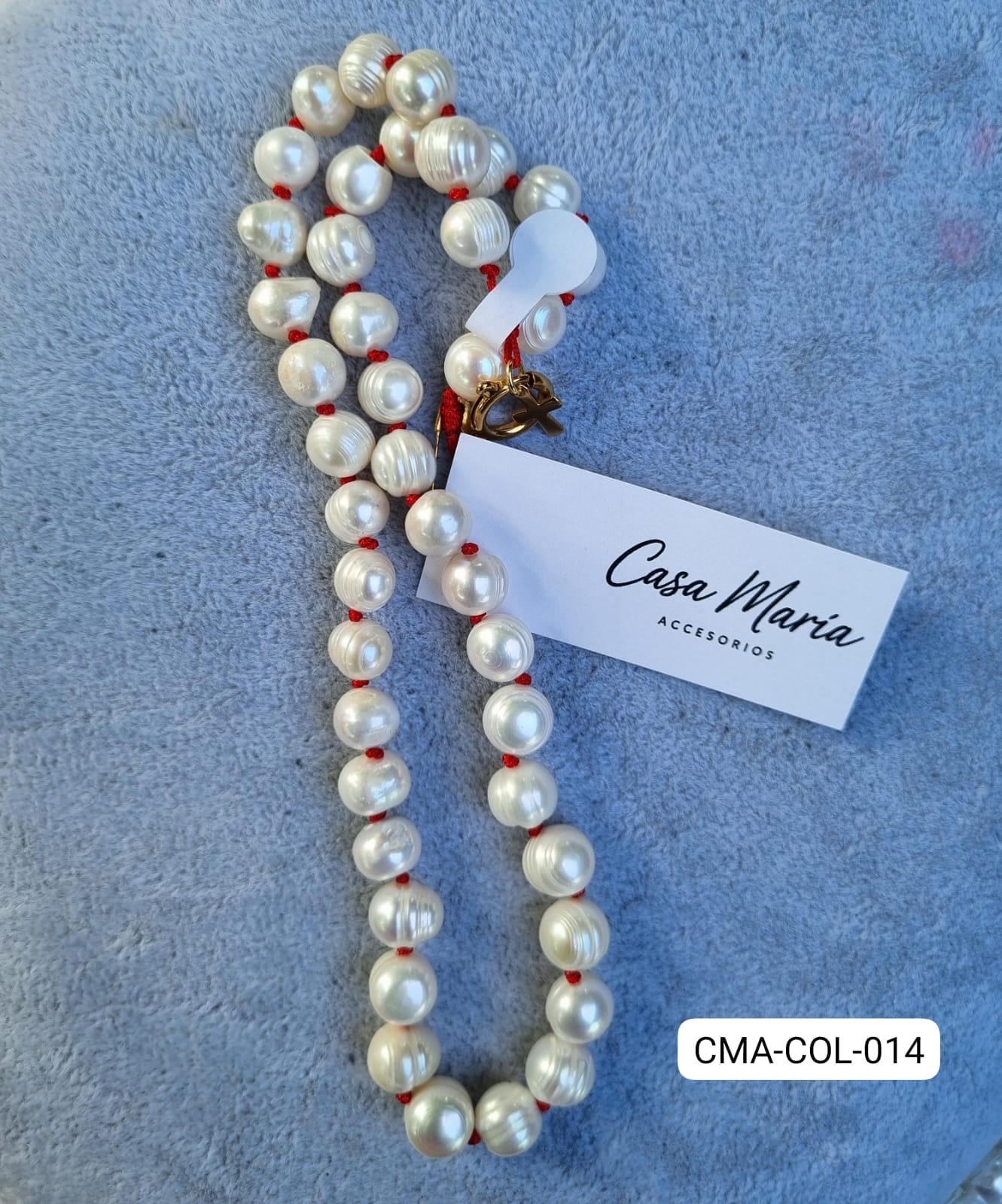 Collar Perlas Hilo Rojo