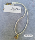 Collar Perla Pequeña Letra A