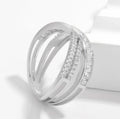Anillo de tres vueltas con zirconias