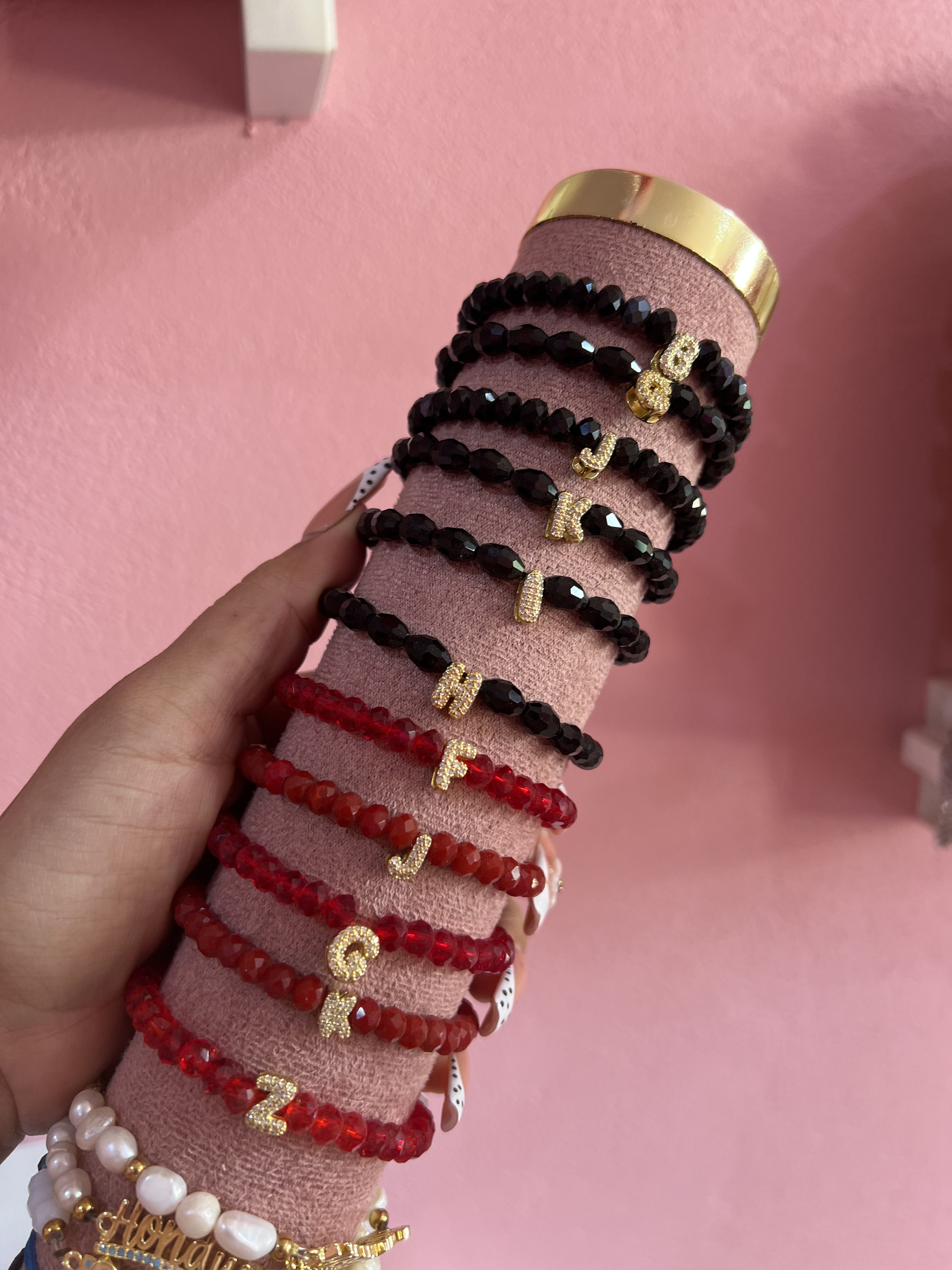 Pulseras con inicial