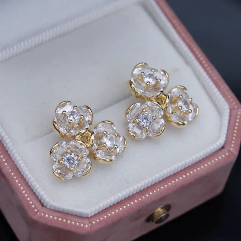 Triple flower studs